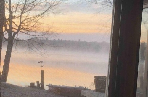 Tomahawk Cabin | Quiet waterfront cabin near Tomahawk & Minocqua, Pet friendly
