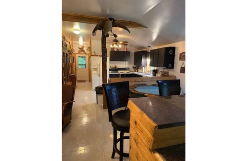 Markleysburg Cabin | Rack Shack Rustic Cabin Retreat