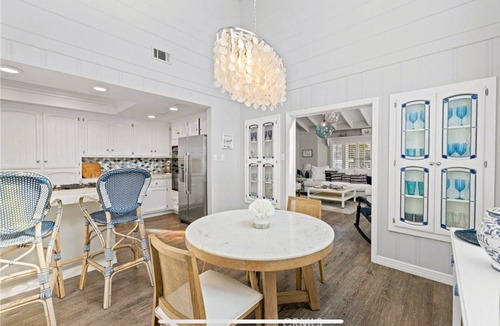 Belmont Shore House | Rare beach find-Steps from Sand, 2 car gar, 3/2+loft, Ocean Views, Hot Tub, AC