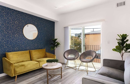 Rampart Village House | Relax in Spacious 4BR Townhouse Sleeps 9 with WiFi