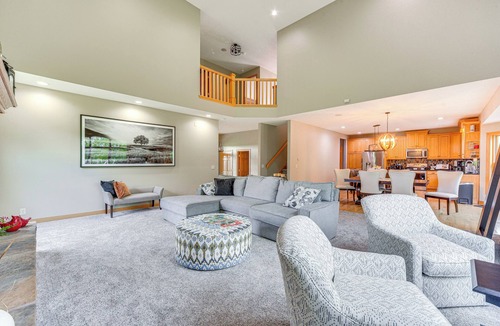 Brill House | Riverfront Bliss in Rice Lake: Deck, Grill & Hike!