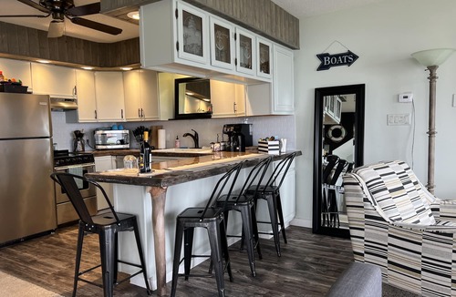 Sault Ste. Marie House | Riverside Retreat, sit back and relax.:-)