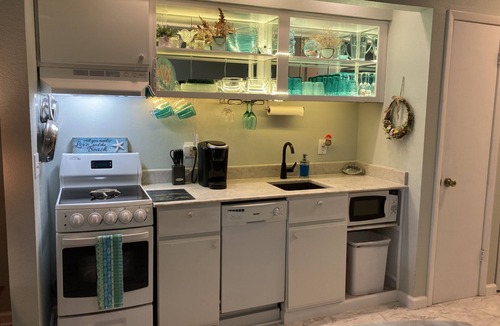 Navarre Beach Condo | Romantic island getaway for 2-private beach, fishing pier, gorgeous sunsets!
