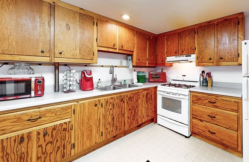 Rochester House | Rustic mountain-view home with firepit & washer/dryer - skiing & golf nearby