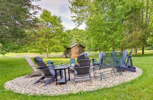 Clarklake House | Sauna & Cold Plunge! Custom-Built Clarklake Cabin