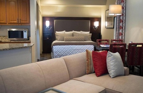Arcadia Apartment | Scottsdale Camelback Resort Private Studio with Jacuzzi