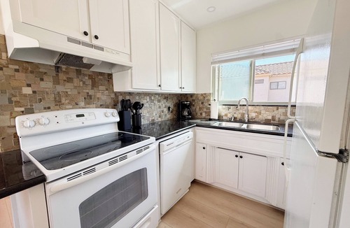 Old Towne Condo | Seal Beach Comfort Retreat