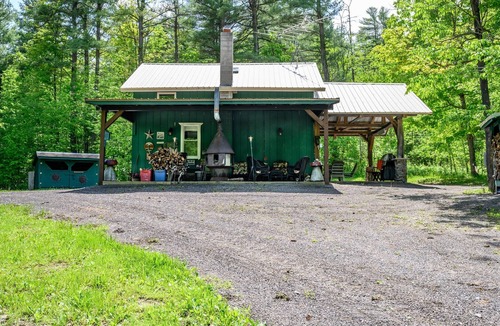 Dansville Cabin | Secluded Cabin near State Land