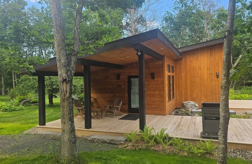West Hurley House | Secluded couples retreat !