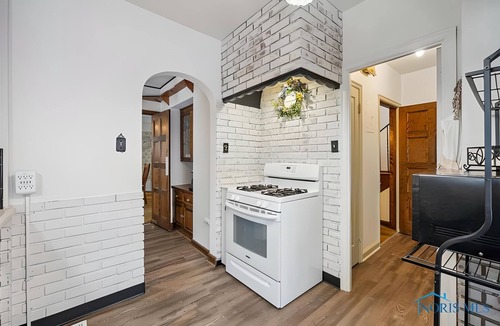 Ottawa House | Secor Castle-4 BR/3.5 BA, Arcade, Jacuzzi Tub, 1 mile to UT!