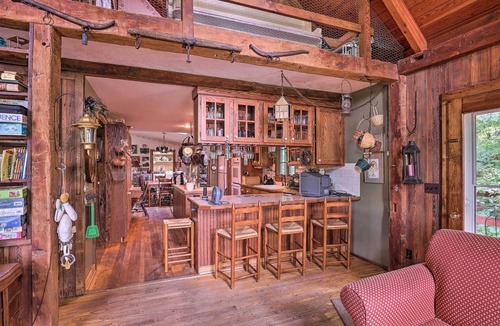 Lodi House | Serene Lodi Escape w/Deck: Boat, Hike & Sip!