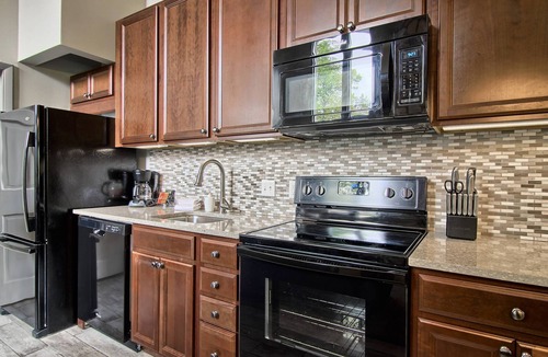 Boyne Falls Condo | Ski in/Ski out Condo at the base of Boyne Mountain-Sleeps 12