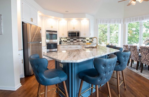 Honeoye House | Southwest Shores Chateau: Lakeside Family Getaway!