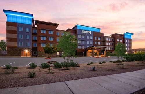 Scottsdale Apartment | Spacious 2BR Suite w/Kitchen | Pool + Fitness Ctr