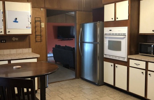 Robinson House | Spacious Home in Robinson