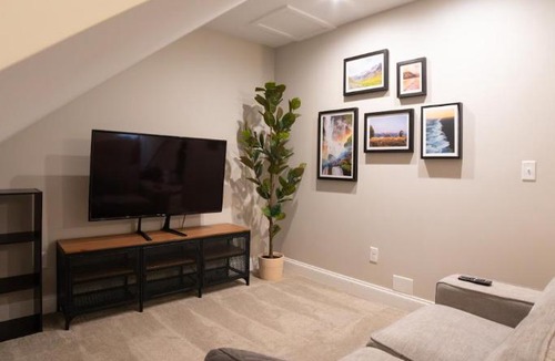 East Avenue House | Spacious Park Ave Retreat With A Hot Tub
