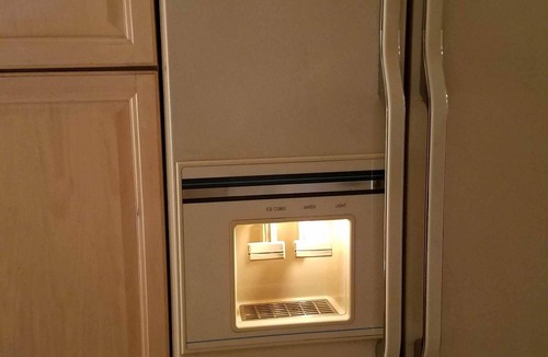 East Flatbush House | Spacious, quiet and cozy Townhome Apartment Brooklyn.