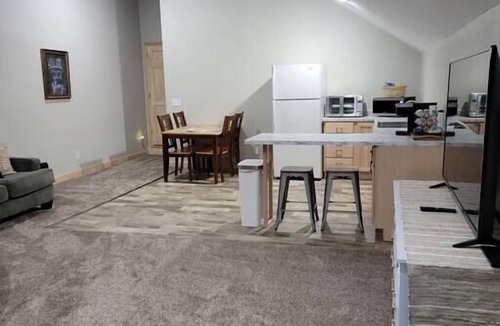 Middlebury Apartment | Spacious, rural apt w/outdoor amenities - close to Shipshewana and Toll Road