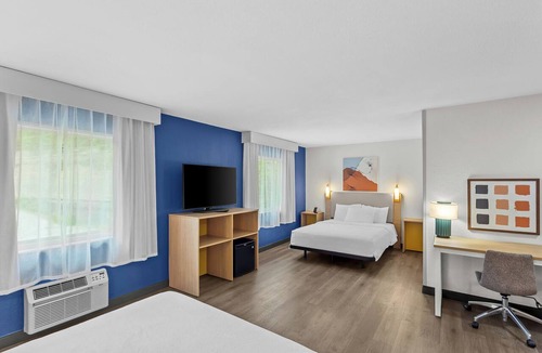 Prestonsburg Hotel | Spark by Hilton Prestonsburg