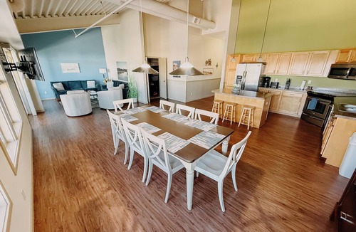 Holland Condo | Staterooms 2N, Waterside View, heated pool, near Holland State Park Beach