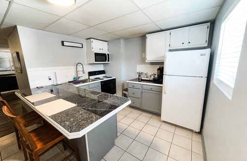 Festus Apartment | Stay On Festus Main 2 bedroom 1.5 bath Near Mercy