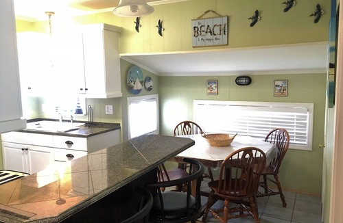 Myrtle Beach House | Steps to the BEACH and WATER PARK - Cleaning & Linens INCLUDED