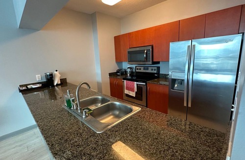 Brickell Condo | 🌴Stunning views from 42nd floor condo in Brickell. Free self-parking spot.
