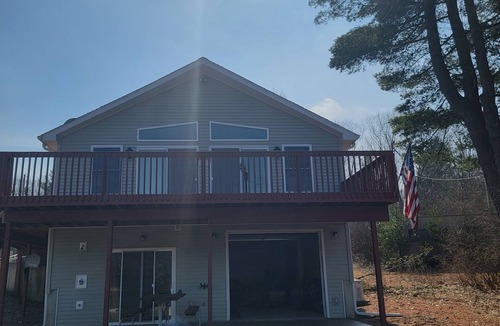 Smyrna House | Sunny Dock Rentals LLC- Tacoma Chain of Lakes-3 Lakes, wheelchair accessible