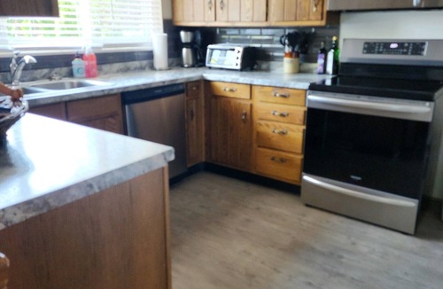 Manitou Beach-Devils Lake Cottage | Sunset View on Devils Lake - Waterfront - Sleeps 10