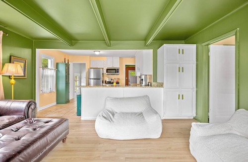 Royal Oak House | Superb 3-bedroom house with AC in Royal Oak