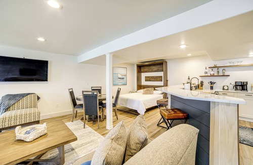 Clarklake Apartment | Swim & Fish! Lakefront Apt w/Hot Tub & Grill!
