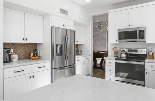 Paradise Valley Village House | SWSS 5BR Kierland-Area Luxury Home | Heated Pool, Putting Green & Outdoor Living