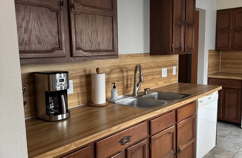 Bedford Condo | Sylvania Condo Quiet Retreat Near Metroparks