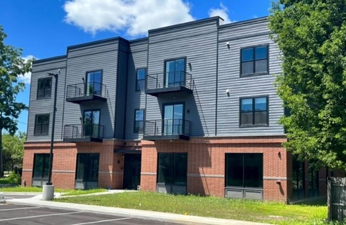 Kalamazoo Apartment | The Best of Kalamazoo - Spacious brand-new downtown apartment.