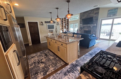 Wolcottville Cottage | The “Cozy Corner” is a charming 3-bedroom cottage on Lake Witmer in Wolcottville