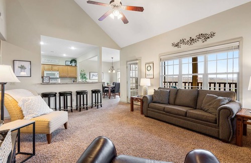 Branson West House | The Gathering Place | Minutes to 61-Acre Theme Park