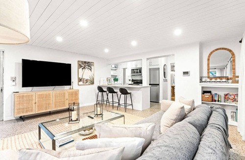 Parker Ridge House | The Palmside Escape: Heated Pool, Putt, Relax