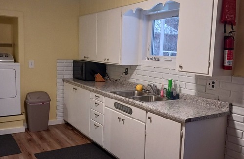 Newberry House | The Sunshine Shack of Newberry Michigan conveniently located and sleeps up to 8
