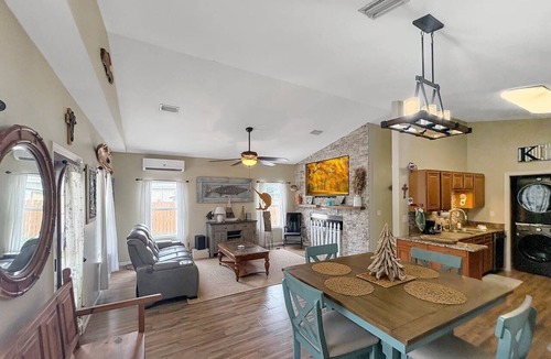 East Pensacola Heights House | Three bedroom in United States of America, Pensacola