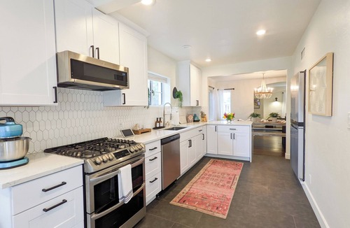 Willo House | Timeless Elegance: Historic Estate w/Pool, Hot Tub + Putting Green