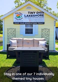 Lakeside Hotel | Tiny Digs Lakeshore - Tiny House Lodging