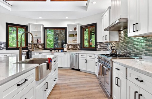 Blue Ridge House | Toccoa Lodge Toccoa River Frontage 10000 sqft