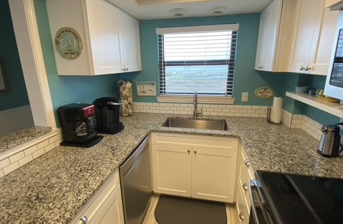 Navarre Beach Condo | Top floor, August 10% off! You can have that 2026 Beach Vac action. Book Now!