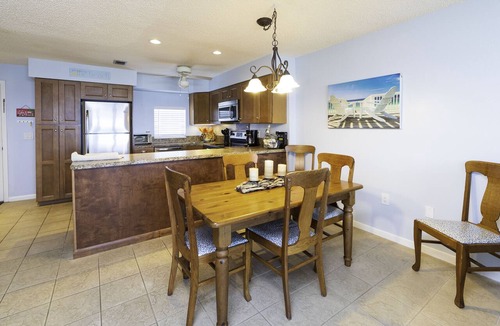 Crescent Beach Condo | Tradewinds 143: Ocean view, steps to pool, pristine beaches