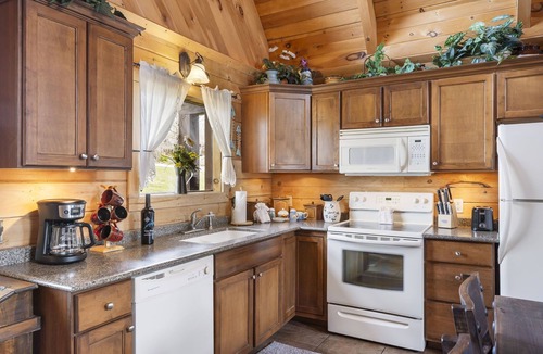 Branson Cedars Cabin | Traditional Log Cabin Near Big Cedar, PVT Fire Pit, Hot Tub, Scenic Woods, Trails End, Free Tickets!