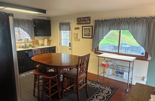 Bath House | Tranquil waterfront retreat 3-bedroom house with WiFi in charming Bath NY