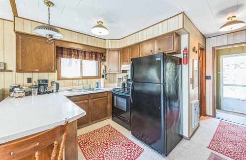 Herron Cabin | Twice Upon A Lake : Summer Retreat for the Whole Family