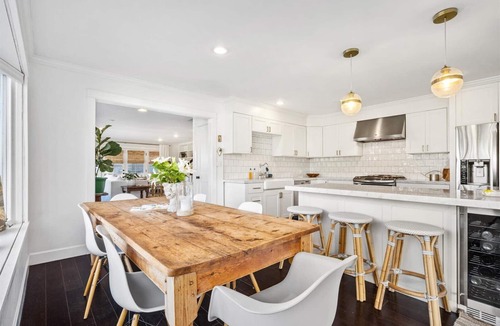 Manoa House | Updated Manoa Home with Spool - Walk to UH
