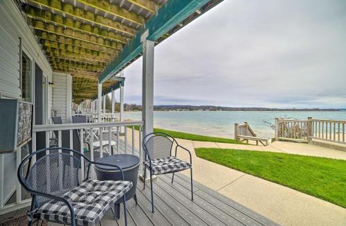 Onekama House | Updated Onekama Resort Condo on Portage Lake!