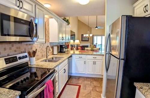Table Rock Condo | Vibrations~Luxury Lakefront Condo~Pointe Royale Resort~Pools/HotTub